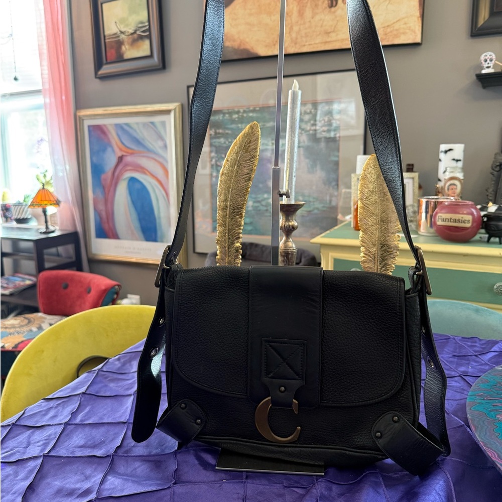 Vintage Chic Black Leather Chloe Shoulder Bag